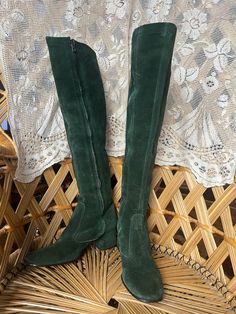 Beautiful and rare vintage late 60s to early 70s suede boots in rare forest green colour. Saks Fifth Avenue label. Calf-hugging fitted shape which come up just over the knee and dip down at the back very similar to Biba boots of this era.  Two-inch block heels which are squared off at the back. The chunky metal full length zips open almost right down to the sole. Size: Marked 6.5 M. Fit like a modern UK5 and do have a very narrow fit on the calves. PLEASE check measurements carefully, as follows: Length of insole following the curve: approx. 10 inches (25.5cm) Width of insole (widest part of sole at the ball of the foot): approx 3 inches (8cm) Height of heel at the back: approx. 2 inches (5cm) Width of vamp (over the top of the foot at the highest part before your leg) 9 inches (23cm) Ankl Suede Fall Boots, Thrift Manifestation, 70s Boots, Blue Suede Boots, Barefoot Boots, Knee High Platform Boots, Vegan Leather Boots, Suede Chukka Boots, Daisy Jones