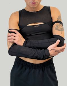 Multi-pieces transparent mesh top in black. Detachable sleeves. 92% polyamide, 8% elastane. Black Transparent Top Outfit, Queer Fashion Guys, Punk Outfits Men, Formal Crop Top, Transparent Outfit, Scream Costume, Fishnet Outfit, Detachable Sleeves, Queer Fashion