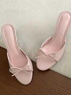 Pink Ribbon Heels, Pink Shoes Aesthetic, Cute Pink Heels, Mules Shoes Outfit, Romantic Shoes, Sandals Aesthetic, Feminine Sandals, Light Pink Heels, Pretty Heels