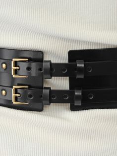 Made from smooth italian leather, this wide belt will help you complete your style. With elegant hardware at the front, the belt can be worn with a dress or with a shirt for a chic outfit. Belt width: 7 cm Adjustable using the back buckles Designed to be fitted on the waist Wide Waist Belt, Wide Leather Belt, Belt Leather, Wide Waist, Silver Lights, Black Leather Belt, Gold Light, Chic Outfit, Brown Silver