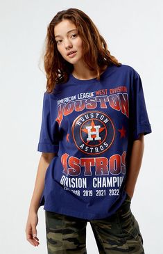 PacSun exclusive! Show off your team spirit with the MLB Wild Collective x PacSun Oversized T-Shirt. This tee features short sleeves, a crew neckline, and a bold baseball team graphic on the front. With its relaxed oversized fit, it’s perfect for a casual day out or cheering from the stands.Solid color teeShort sleevesCrew necklineFront graphicSmall side slitsOversized fit100% cottonMachine washableModel is wearing a size smallModel measurements: 5’6.5” height, 32” bust, 23” waist, 35” hips Womens MLB Wild Collective x PacSun Oversized T-Shirt - Blue size XS Baseball Team, Oversized T Shirt, Team Spirit, Oversized Tshirt, Pacsun, Crew Neckline, Mlb, Cool Style, Short Sleeves