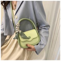 Ladies Handbags Pu Leather Messenger Bags 2022 New Green Square Phone Bag, Rectangular Single Shoulder Strap Bag As Fashion Accessory, Rectangular Single Shoulder Strap Bag, Green Square Bag For Fashion, Casual Handheld Bag, Casual Handheld Shoulder Bag, Casual Green Shoulder Bag, Casual Tote Bag For Fashion Accessories, Casual Fashion Shoulder Bag