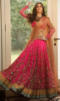 Nomi Ansari. Arsh bridal Latest Bridal Dresses, Designer Bridal Lehenga, Indian Bridal Lehenga, Lehenga Collection