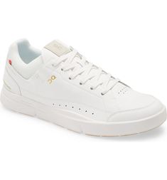 On THE ROGER Centre Court Tennis Sneaker - Men | Nordstrom White Court Shoes, Tennis Icon, No Distractions, Rogers Centre, Sporty Shoes, White Sneakers Men, Sporty Looks, Evolution Of Fashion, Tennis Sneakers