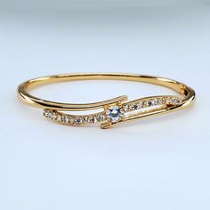 Brand New Women's Diamond & Gold Bangle Bracelet 14k Gold Plated Sterling Silver Genuine 2ct Radiant Cut Lab Created Diamonds 7" - The Most Common Women's Size Retail Price $350 Buy With Confidence From A Top Rated Seller With A 99%+ Feedback Rating! A0314 (Id-1100) Womens Bangles, Radiant Cut, Lab Created Diamonds