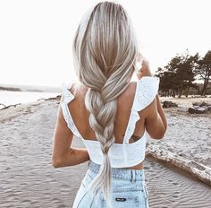 Cool Blonde Hair Colour, Preppy Hairstyles, Summer Blonde Hair, Ashy Blonde, Cool Blonde Hair