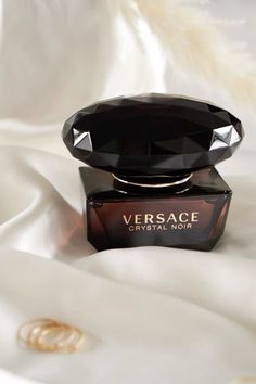 Perfume Crystal Noir Versace, Crystal Noir Perfume, Versace Crystal Noir Perfume, Versace Parfum, Versace Crystal Noir, Crystal Noir, Perfume Versace, Versace Perfume, Purple Bottle