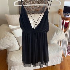 Never Worn Black V-neck Mini Dress Lined, Black Mini Dress With Spaghetti Straps And Lining, Black Flowy Mini Dress For Party, Black Flowy V-neck Mini Dress, Chic Black Flowy Mini Dress, Flowy Black Mini Dress For Night Out, Dresses Black, About Us, Colorful Dresses