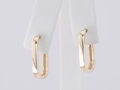 ♥ Rectangle Huggies 18x12mm Huggie Earrings 14K Gold ♥ Material: 14K gold, 2.56g Minimalist Oblong Earrings For Formal Occasions, White Gold Rectangular Earrings For Formal Occasions, White Gold Rectangular Formal Earrings, Formal Minimalist Oblong Earrings, Formal White Gold Rectangular Earrings, Minimalist 14k Gold Rectangular Earrings, Modern 14k Gold Rectangular Earrings, Rectangular Hoop Earrings For Formal Events, Minimalist 14k Gold Rectangular Hoop Earrings