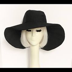 Wide Brim Sun Hat- Black Twill , Lined In Rayon Print, The Hat Has A 2 Section Crown 3 1/2 " In Length And A One Piece 5”Brim, A Cotton Band Inside. One Size Fits Most Up To 23" Head Size. All Of Bella Starr Hats Are Made And Designed From My Drafted Original Patterns. Caring For Your Hat: Delicate Wash Cycle And Hand Dry Wide Brim Can Be Folded For Travel And All You Need To Do Is Steam Or Press To Look Good As New. Beret Hat Bow, Coachella Fits, Packable Hat, Black Bucket Hat, Wide Brim Sun Hat, Wool Berets, Black Chevron, Beret Hat, Wide Brimmed Hats