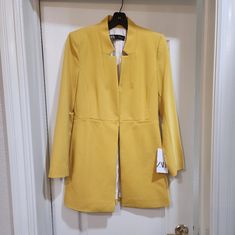 Brand New With Tags Size M Yellow Inverted Lapel Collar Discontinued Bundle & Save Zara Yellow Outerwear For Work, Yellow Formal Outerwear For Spring, Yellow Spring Formal Outerwear, Formal Yellow Outerwear For Spring, Elegant Yellow Spring Blazer, Elegant Yellow Spring Outerwear, Red Tweed Jacket, Zara Tweed Blazer, Green Velvet Blazer