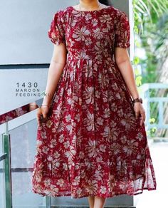 Simple Cotton Frocks For Women, Cotton Frocks For Women, Layer Gown, Ladies Frock Design, Simple Frock, Frock Models, Kurti Styles, Frocks And Gowns