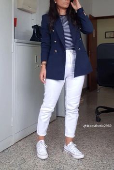 Blazer Outfits For Women, Winter Typ, Stylish Work Attire, Business Casual Outfits For Work, Elegante Casual, Classy Casual Outfits, Jacket Outfit, Stylish Work Outfits