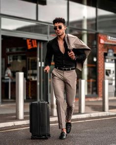 Black Shirt Beige Pants Men, Black Shirt Beige Pants Outfit Men, Beige Suit Black Shirt, Black Shirt And Beige Pants Outfit, Black Chino Outfit Men, Black Shirt Formal Outfit Men, Formal Black Pants Outfit, Black Semi Formal Outfit Men, Black Shirt Beige Pants