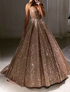 Rose Gold Quinceanera Dresses, Sparkly Ball Gown, Gold Ball Gown, Quinceanera Dresses Gold, Glitter Prom Dress, Sequin Ball Gown, Grad Dresses Long, Glitter Prom Dresses, Gold Prom Dresses