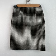 In Great Condition! Ralph Lauren Wool Skirt. Sz: 4. Small Tiny Spot On Skirt( See Photo) That I Have Not Tried To Remove, But It Gets Lost In The Pattern. Please See Photos For Details. Let Me Know If You Have Any Questions. Elegant Black Skirt With Houndstooth Pattern, Elegant Black Houndstooth Pattern Skirt, Elegant Black Houndstooth Skirt, Ralph Lauren Fitted Skirt With Lining, Ralph Lauren Fitted Lined Skirt, Ralph Lauren Fitted Skirt For Spring, Ralph Lauren Fitted Skirt, Fitted Ralph Lauren Lined Skirt, Fitted Ralph Lauren Skirt For Spring