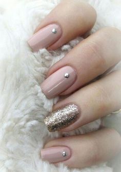 Neutral Nail Art, Nude Nail Polish, Cute Spring Nails, Spring Nail Colors, Super Nails, Trendy Nail Design, Winter Nail Designs, Trendy Nail Art, Nails Diy