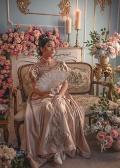 Brigerton Photoshoot Ideas, Bridgestone Inspired Dresses, Regency Era Photoshoot, Victorian Era Photoshoot, Bridgerton Asethic, Bridgerton Theme Photoshoot, Bridgeton Aesthetic Party, Bridgeton Photoshoot Ideas, Bridgerton Theme Dresses