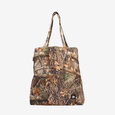 Tote - Realtree Edge - Thread® Thread Wallets, Tote Bag Organizer, Keychain Clip, Wrist Lanyard, Lip Balm Holder, Utility Tote, Pouch Organizer, Backpack Tote Bag, D Rings