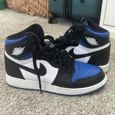 Size 6- Fits Women’s 7.5-8. Worn Twice - I Also Have The Box And Blue Laces Nike Shoes Jordan, Shoes Jordan 1, Jordan 1 Royal, Nike Shoes Jordans, Shoes Jordan, Fits Women, Jordan Shoes, Blue Lace, Jordan 1