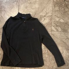 Polo Ralph Lauren Estate Ribbed Dark Grey Sweater. Quarter Zip, Great Condition, Never Worn! Dark Grey Sweater, Polo Ralph Lauren Sweater, Lauren Gray, Ralph Lauren Sweaters, Men's Polo, Grey Sweater, Colorful Sweaters, Pullover Sweater, Quarter Zip