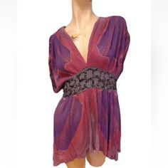 Free People Nwot $98 Double V Neck Boho Butterfly Style Womens Top Small. Free People Womens Nwt $98 Butterfly Style Womens Top Size: S New Without Tags, Never Been Worn. Msrp $98 Color: Purple & Fuchsia Butterfly Style Top Sequin Accented Front Belt Look Area Double V Neck Front & Back Top Of Shoulder Has Gathered Fabric Look Fabric: 100% Modal Approx Measurements: Bust: 16-17" Pit To Pit Length: 29-30" Top Of Shoulder To Bottom Of Hem Photos Are An Exact Depiction Of The Condition Of The Item. Purple Bohemian Top For Party, Purple Bohemian Party Tops, Gathered Fabric, Boho Butterfly, Butterfly Style, Free People Tops, Color Purple, Pink Purple, Hippie Boho