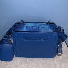 Brand New With Tags Steve Madden Cross Body Bag Color Sapphire Blue Steve Madden Bevelyn, Strawberry Soda, Brown Crossbody Purse, Frappuccino Recipe, Trendy Purses, Yellow Purses, Steve Madden Purse, Starbucks Frappuccino, Steve Madden Handbags