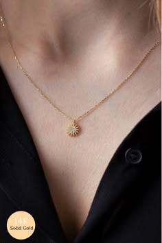 "⚡ ADD TWO OR MORE ITEMS TO THE CART AND ENJOY FREE EXPRESS SHIPPING ⚡ 🚀 DHL - FedEx - UPS (1-4 DAYS DELİVERY) 🚀 Make hearts beat all the louder when you wear GOLDx's CZ Stone Necklace, featuring a dazzling sun-cut CZ stone pendant that dangles gracefully from a chain of either solid gold or sterling silver. Wear this classic design in a chic pendant necklace stack to give off a timeless sense of sophistication wherever you travel. ♡ hope it warms you up ☀️ ∙ F E A T U R E S ∙ * Material: High One Stone Pendant, Gold Chain Pendant Designs, Chain Pendant Designs Gold, Gold Pendant Jewelry Indian, Chain And Pendant Gold, Chain With Pendant Gold, Chain Designs Gold, Gold Pendant Designs, Daily Wear Necklace