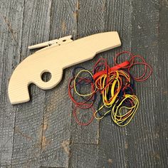 Wooden Rubber Band Gun Indoor Outdoor Party Play Wooden Target, Rubber Band Toy, Stocking Stuffers For Boys, Cops And Robbers, Toy Monkey, Wooden Money Boxes, Unique Gifts For Dad, Cool Wood Projects, Handmade Wooden Toys