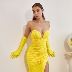 Fitted Ruched Evening Dress For Gala, Fitted Sleeveless Evening Dress For Gala, Fitted Sleeveless Gala Gown, Fitted Sleeveless Gown For Gala, Fitted Sleeveless Evening Gown, Fitted Sleeveless Ruched Gown, Glamorous Sleeveless Ruched Gown, Glamorous Strapless Fitted Gown, Sleeveless Fitted Gown For Gala