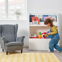 BERGIG Book display with storage, white - IKEA Toy Organizer Ikea, Kids Storage Furniture, Play Corner, Kids Playroom Furniture, Clutter Free Home, Kid Toy Storage, Playroom Furniture, Ikea Family, Hus Inspiration