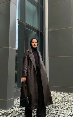 Chic Hijab Outfit, Classy Hijab Outfits, Classy Hijab, Modern Hijab Fashion, Stylish Hijab, Mode Turban, Modest Fashion Hijab