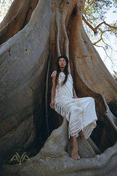 Beach Wedding Dress Boho Bohemian, White Goddess Dress, Boho Beach Wedding Dress, Tropical Wedding Dresses, Beach Wrap Dress, Tassels Design, Boho Wedding Dress Bohemian, Wedding Dress Bohemian, Dish Art