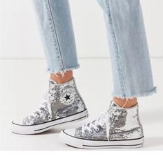 Converse All Star Sequin Chuck Taylor Sneakers Women’s Size 5.5 They Fit More Like A 6 1/2 On Women’s New Without Tags Converse Glitter, Sequin Converse, Glitter Converse, Star Silver, Shoe Ideas, Shoes Converse, Sneakers Women, Silver Sequin, Womens Converse