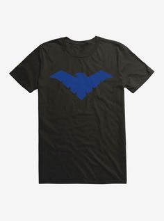 Batman Solid Logo T-Shirt Fan Merchandise Logo T-shirt Crew Neck, Fan Merchandise Logo T-shirt With Crew Neck, Fan Merchandise Cotton Logo T-shirt, Fan Apparel Crew Neck Top With Logo, Black Logo Print Tops In Ring-spun Cotton, Black Ring-spun Cotton Top With Logo Print, Black T-shirt With Front Print In Ring-spun Cotton, Black Ring-spun Cotton T-shirt With Front Print, Dc Comics Collection