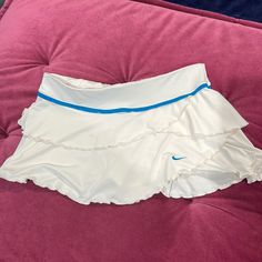 Size Large. Built In Shorts. 12% Spandex 88% Polyester Nike Skirts, Nike Blue, Tennis Skirt, Nike Dri Fit, Dri Fit, Nike Women, Tennis, Blue White, Built In