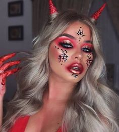 Pretty Devil Makeup, Devil Make Up, Devil Costume For Men, Man Eater, Holloween Makeup, Creepy Makeup