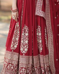 Maroon Georgette embroidered sequence lehenga choli with faux blooming dupatta to enhance your wedding look in budget. - Free shipping 🚚 - In-house Tailoring 🪡 - Wedding season discounts ✨ SHOP NOW 🛍️ gotifab.com [red lehenga , wedding dresses , handmade lehengas , indian wedding dresses,red bridal lehenga , lehenga choli, ghaghra choli] #redcholi #redlehenga #bridesmaidsdress #redbridallehenga #lenghacholi #indianweddingdress #desingercholi