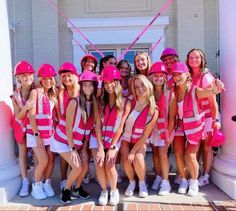 Group Costume Ideas 7 People, Hot Pink Construction Worker Costume, Subtle Halloween Outfits, Pink Construction Worker Costume, Volleyball Halloween Costumes, Construction Theme Outfit, Halloween Costume Group Ideas, Team Costume Ideas