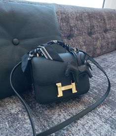 Hermes Constance Bag Outfit, Tas Louis Vuitton, Mini Constance, Tas Lv, Hermes Constance Bag, Handbags Louis Vuitton, Hermes Constance, Latest Bags, Chanel Purse