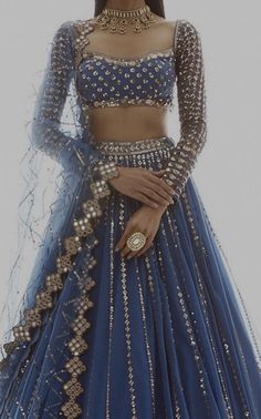 Layered Haircuts Bangs, Boy Short Hair, Haircuts Bangs, Hairstyle Boy, Best Indian Wedding Dresses, Indian Outfits Lehenga, Wedding Lehenga Designs, Lehenga Designs Simple, Indian Bride Outfits