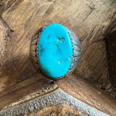 Chunky Vintage Navajo Sterling Silver Ring With Large Turquoise Stone Size 11.5 Artist Hallmark As Shown 5 Rings, Navajo Turquoise, Ring Color, Vintage Navajo, Jewelry Vintage, Turquoise Stone, Womens Jewelry Rings, Sterling Silver Ring, Turquoise Ring