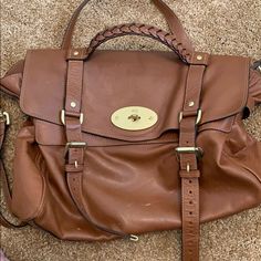 Reposhing This Item I Purchased From @Dyhamada. Loved It, But Ready To Rotate For Something New. Questions? Leave A Comment Below! Mulberry Bags, Mulberry Bag, Oak Color, Something New, Camera Bag, Buffalo, Satchel, Bag Lady, Women Shopping