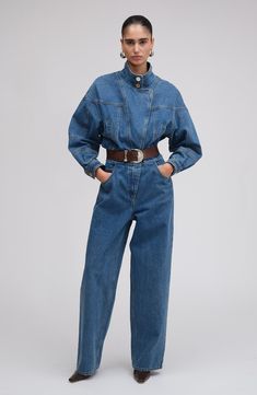 Zazie Beetz Style, Americana Vintage Outfit, Jumpsuit Styling Ideas, Boiler Suit Street Style, Denim Jumpsuit Street Style, Jeans Jumpsuit Outfit, Coverall Outfit Women, Overalls Street Style, Jumpsuit Winter Outfit