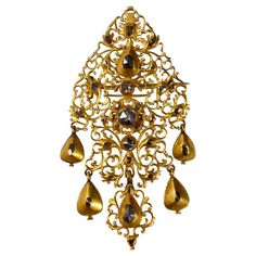 Antique 18th Century Diamond Sequile Pendant/Brooch Yellow Gold Portuguese 1700s For Sale at 1stDibs | sequility, 18th century jewelry for sale, portugal 1700s Jewelry 18th Century, 18th Century Jewelry, Georgian Jewelry, Gold Baroque, Gold Bodies, Antique Fashion, Imperial Topaz, Antique Brooches, Diamond Brooch