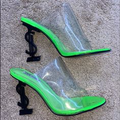 Brand New Dollar Sign Platform Trendy Heels With Translucent Outsole And Open Heel, Casual Green Heels With 4-inch Heel, Green Heels With Contrasting Heel Counter And Round Toe, Trendy Green Heels With Reinforced Heel, Trendy Green Heels With Sculpted Heel, Green Heels With Contrasting Heel Counter For Party, Green Closed Toe Heels With Contrasting Heel Counter, Green Heels With Contrasting Heel Counter For Spring, Modern Green Heels With Contrasting Heel Counter