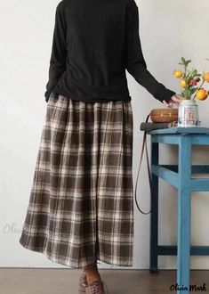 Olivia Mark - High-waisted Vintage Plaid Midi Skirt with Umbrella Cut Tartan Midi Skirt, Plaid Midi Skirt, Fashion Umbrella, Umbrella Skirt, Plaid Pleated Skirt, Umbrella Designs, Skirts Midi High Waisted, Satin Midi Skirt, Half Skirt