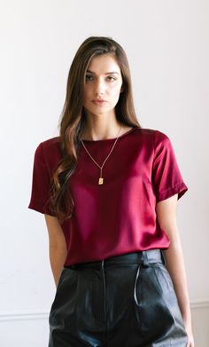 Emilia Silk Blouse – 100% Silk Tee | Ravella Luxury Silkwear Silk Tshirts Women, Silk Top Designs, Vietnam Tailor, Minimalist Wardrobe Women, Silk Blouse Outfit, Red Silk Top, Red Silk Blouse, Silk Tee, Silk Dress Long