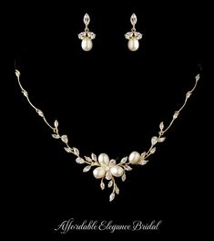 Freshwater Pearl and CZ Gold Plated Wedding Jewelry Set Bridal Jewelry Diamond, Marquise Diamond Necklace, Rose Gold Wedding Jewelry, Wedding Jewelry Set, Pearl Jewelry Wedding, Gold Wedding Jewelry, Pearl Jewelry Sets, Necklace Making, Matching Bracelet