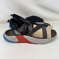 Nike Trail Oneonta Hiking Sport Sandals Men's Size 13 Dj6604-003 Condition Is New With Box Shipped Usps Nike Slides Men, White Nike Slides, Nike Flip Flops, Nike Benassi, Nike Slides, Mens Nike Air, Sport Sandals, Walker Boots, Shoes Nike